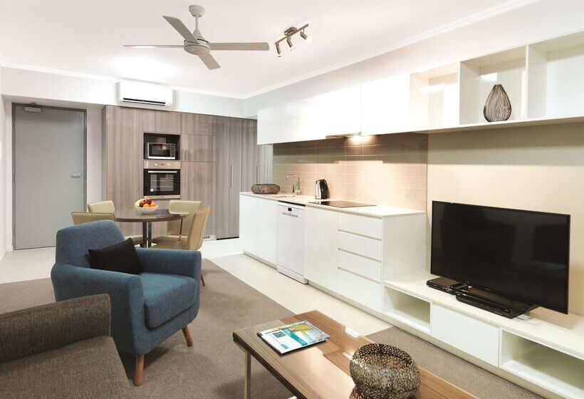 Oaks Mackay Carlyle Suites