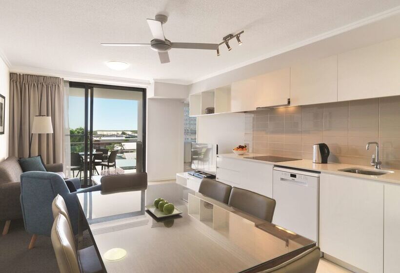 Oaks Mackay Carlyle Suites