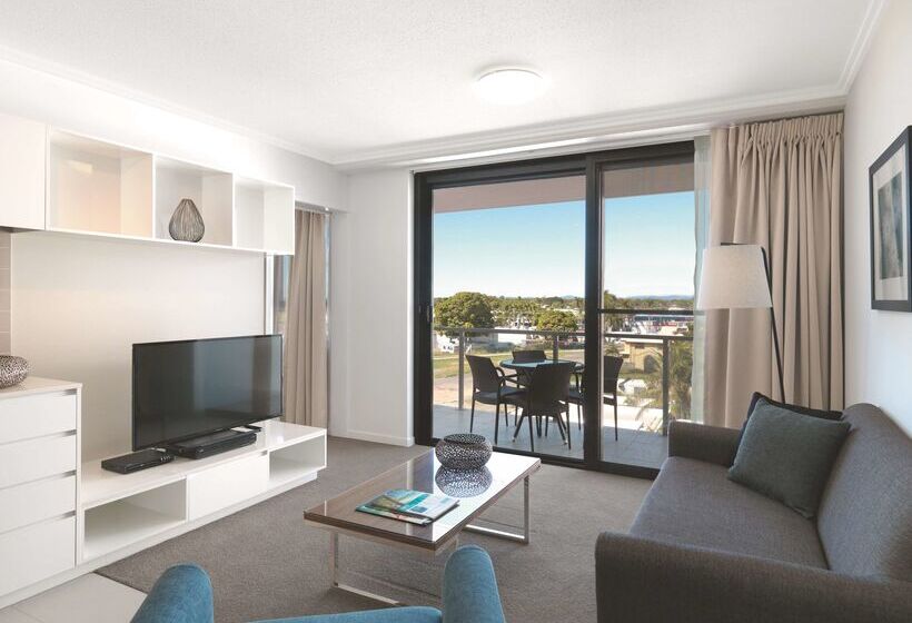 Oaks Mackay Carlyle Suites