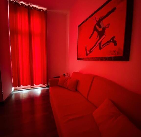 膳宿费 Chroma Exy Chroma Italy