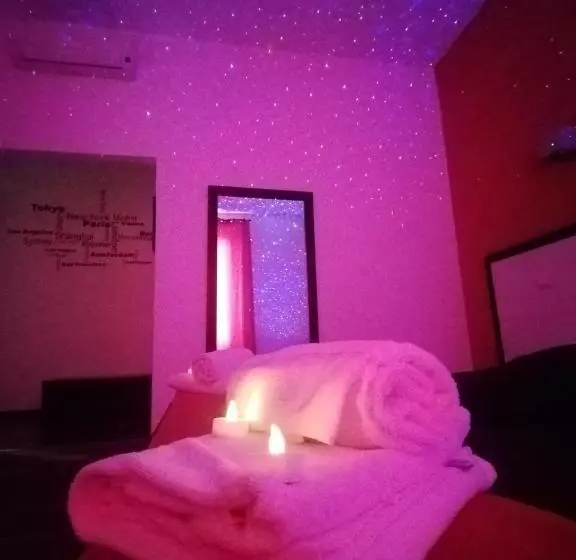 膳宿费 Chroma Exy Chroma Italy