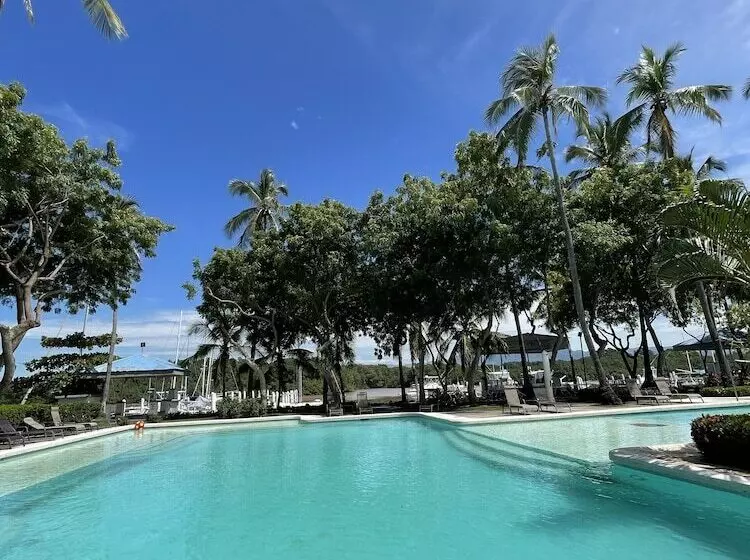 استراحتگاه Puerto Azul