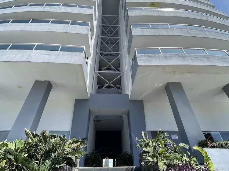 استراحتگاه Puerto Azul