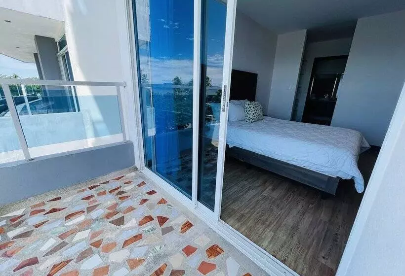 استراحتگاه Puerto Azul