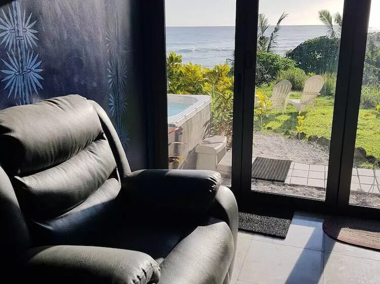 Return To Paradise Resort And Spa