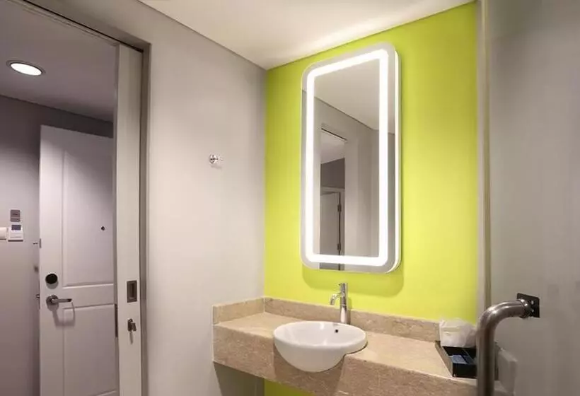 Shakti Hotel Bandung