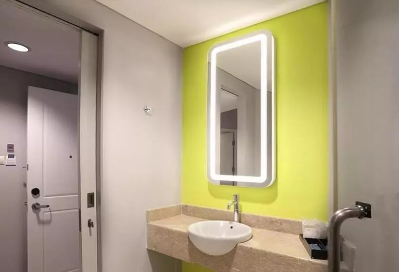 Shakti Hotel Bandung