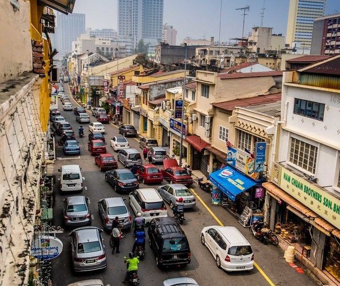 Alberg Discovery Cafe And Guesthouse