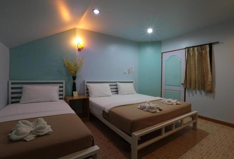 Общежитие Khun Ying House