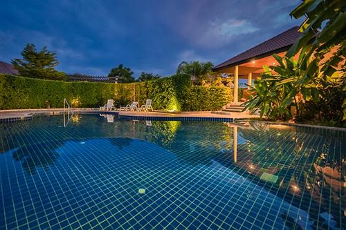 Anantanaka Hua Hin Resort