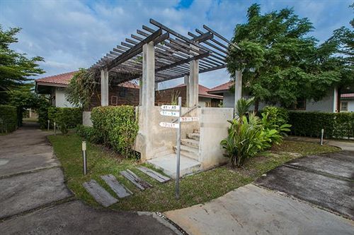 Anantanaka Hua Hin Resort