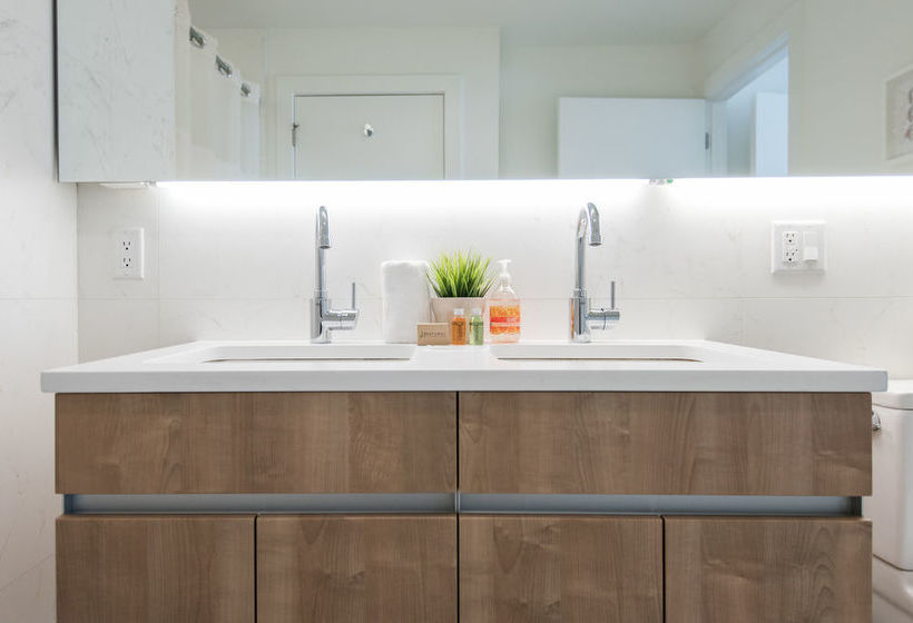 Dharma Home Suites Jc At Grove Station