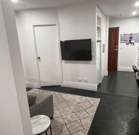 Flinders Lane Apartments Formally Melbourne City Stays