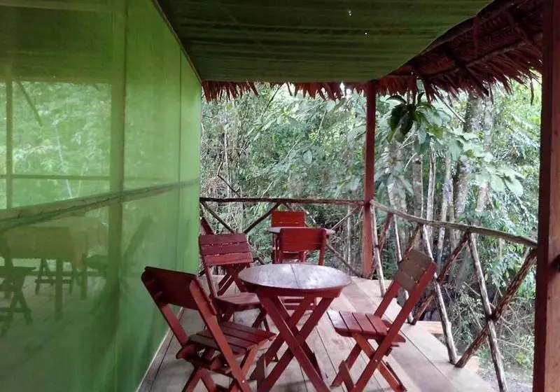 هتل Amazon Eco Tours & Lodge