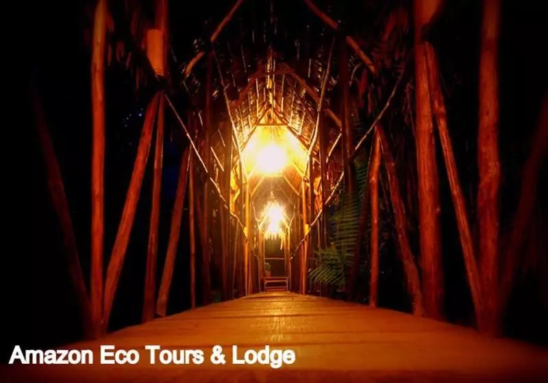 هتل Amazon Eco Tours & Lodge