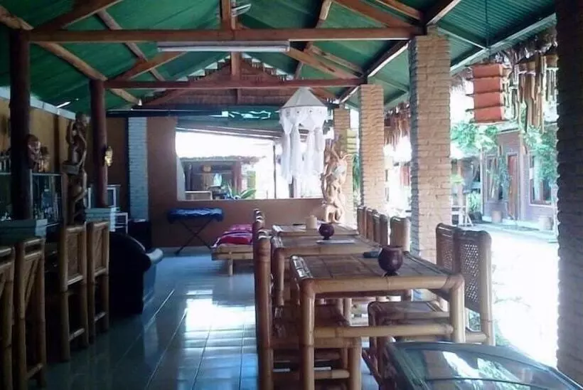 Отель Baleku Senggigi