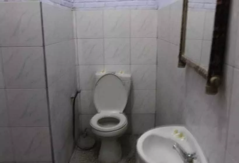 Отель Baleku Senggigi