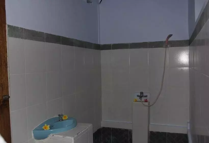 Отель Baleku Senggigi