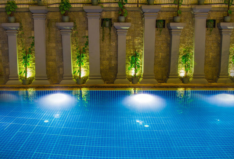 Отель Bayon Shadow Villa