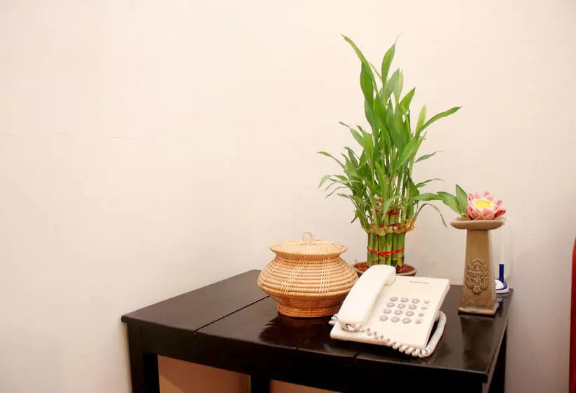 هتل Bayon Shadow Villa