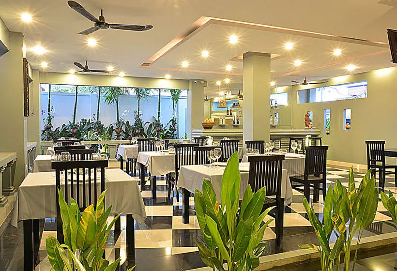 هتل Bayon Shadow Villa