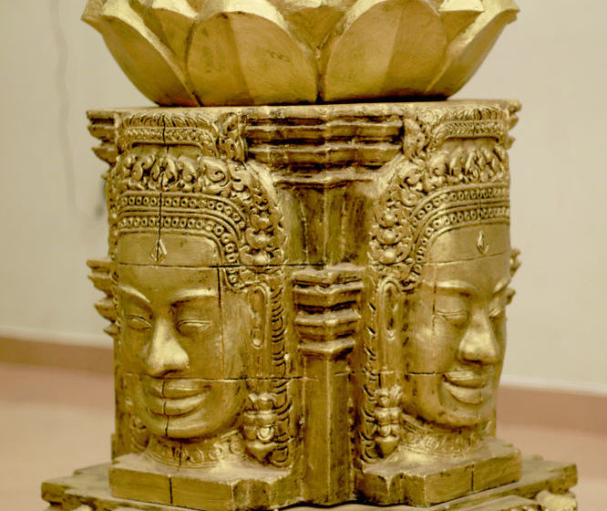 Отель Bayon Shadow Villa