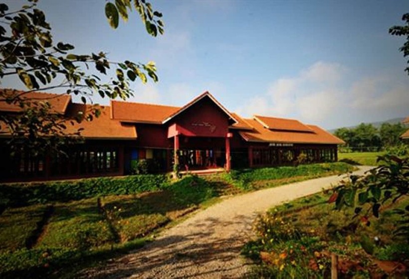 בית מלון כפרי Chiangmai Royal Creek