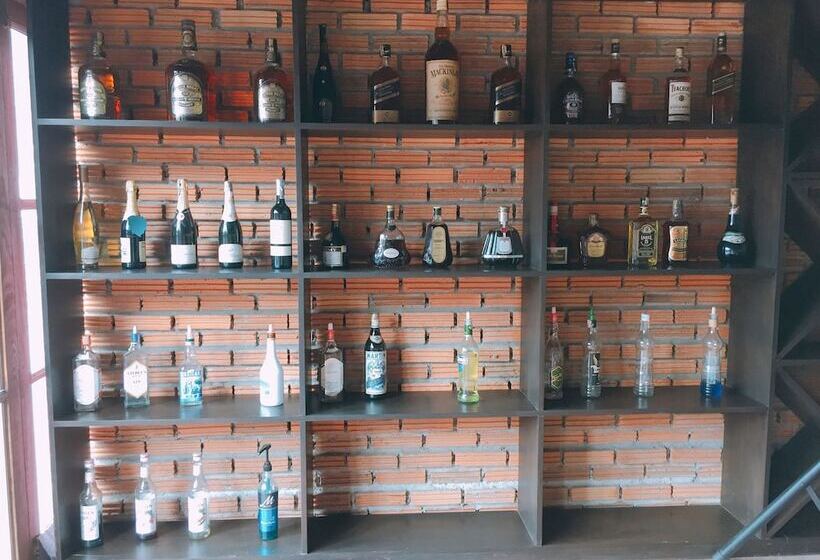 בית מלון כפרי Chiangmai Royal Creek