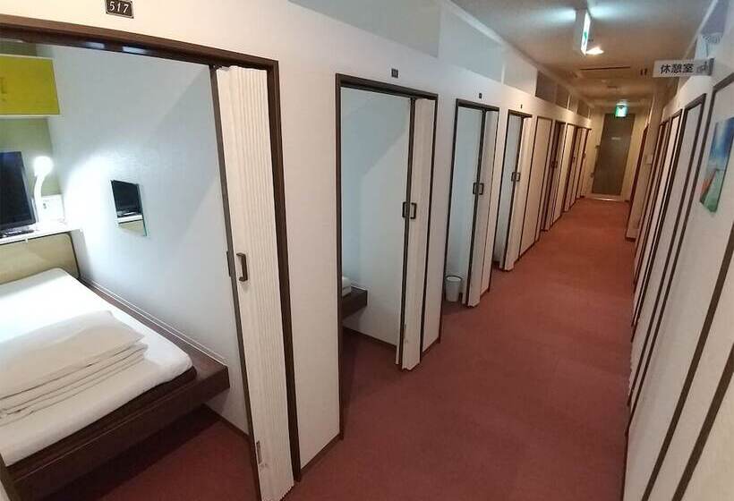 Capsule Hotel The Inn