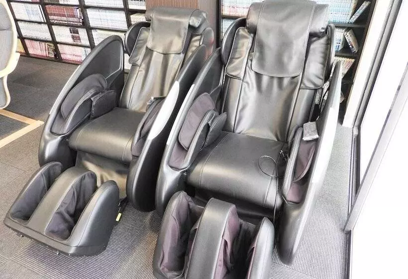 Capsule Hotel The Inn