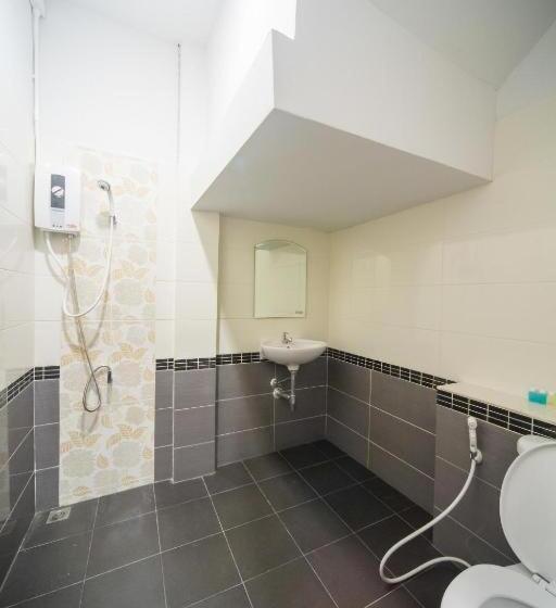 酒店 First Residence