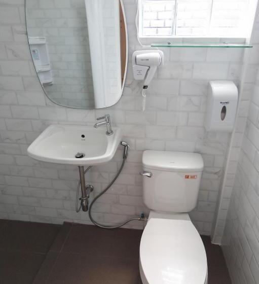 酒店 First Residence