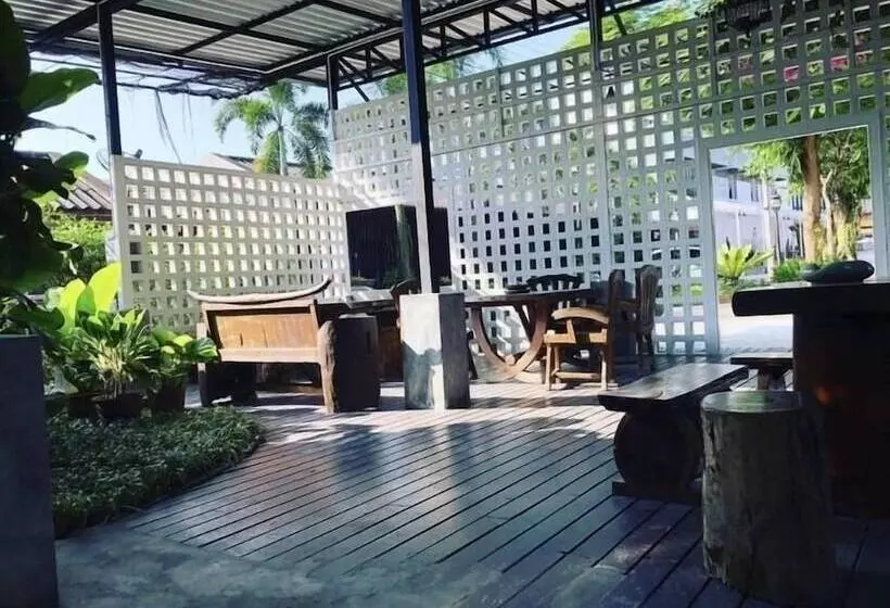 Отель First Residence