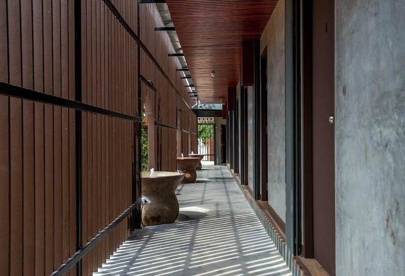 酒店 First Residence