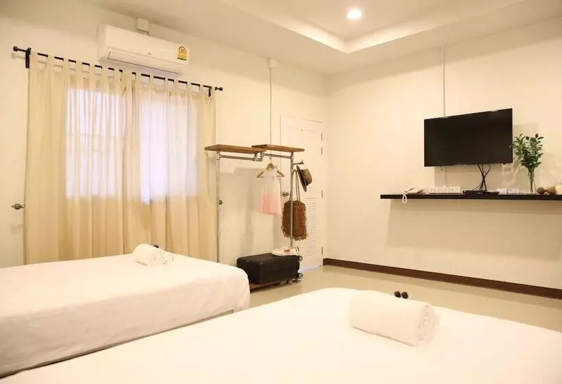 Отель First Residence