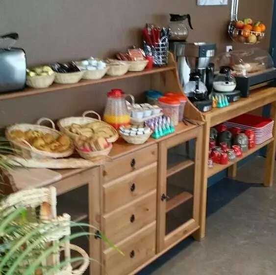 هتل Hôtel La Pause