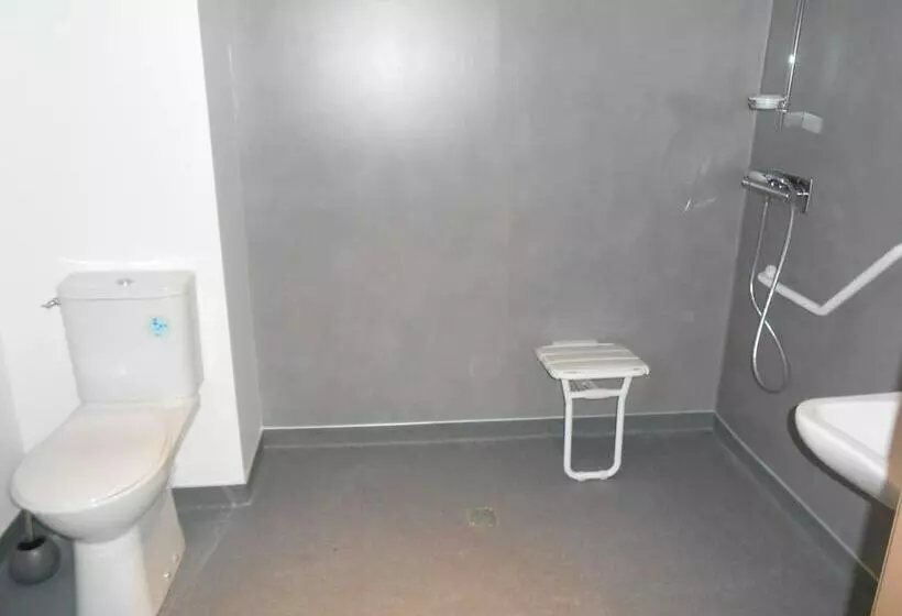 هتل Hôtel La Pause