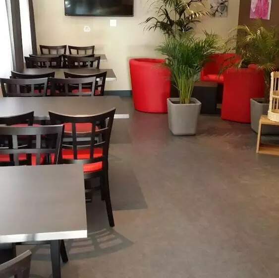 هتل Hôtel La Pause