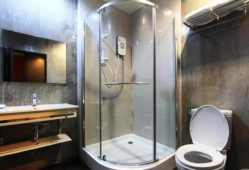 호텔 Hub De Leaf @ Rayong