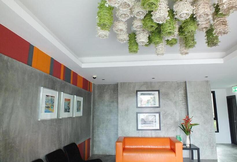 호텔 Hub De Leaf @ Rayong