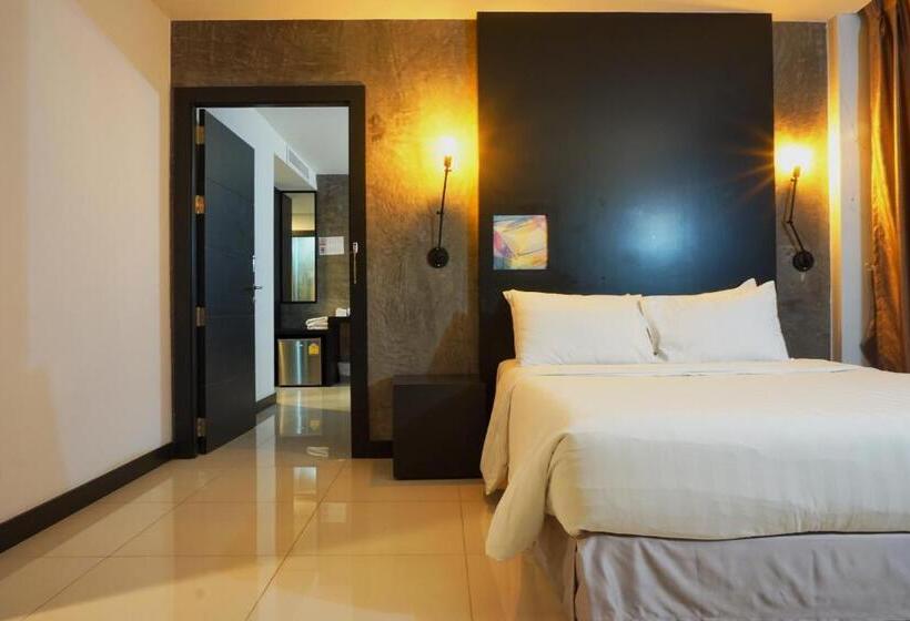 호텔 Hub De Leaf @ Rayong