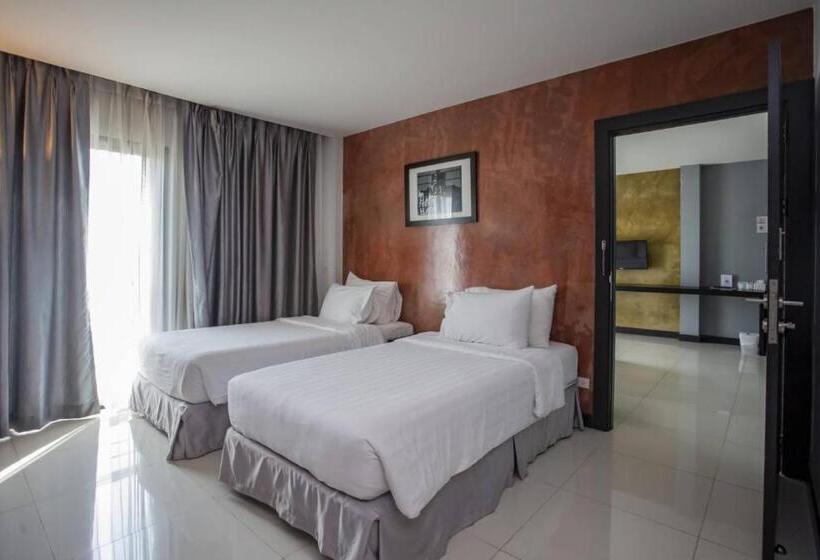 호텔 Hub De Leaf @ Rayong