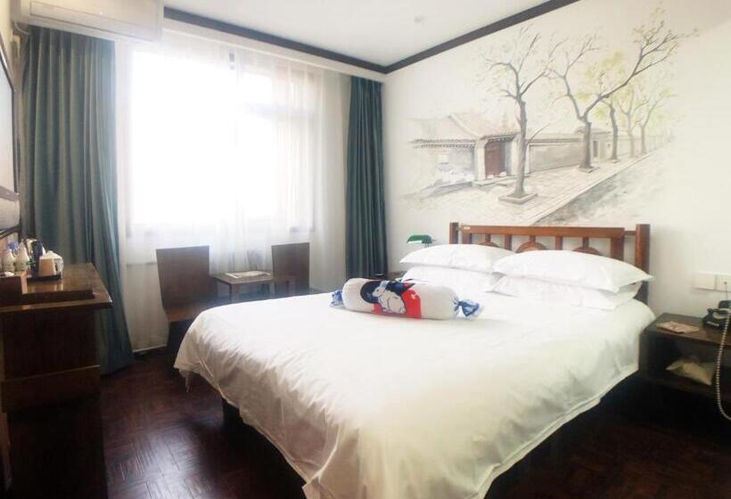 Time Traveller Hotel Near Beijing Yonghe Lama Temple, Ghost Street, Beihai Park, Jingshan Park, Dru