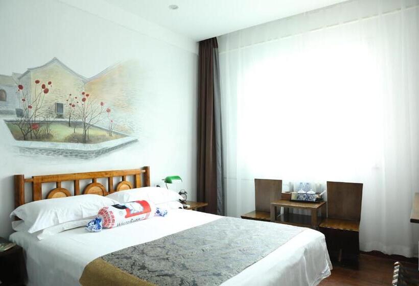Time Traveller Hotel Near Beijing Yonghe Lama Temple, Ghost Street, Beihai Park, Jingshan Park, Dru
