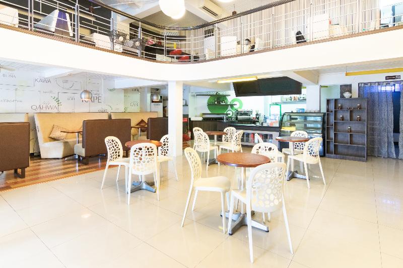 Отель Orange Nest