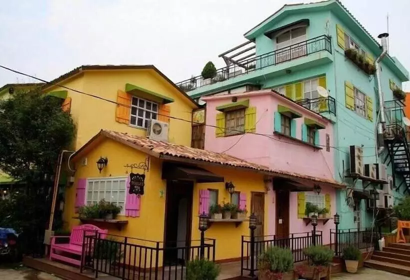 בית מלון כפרי Q