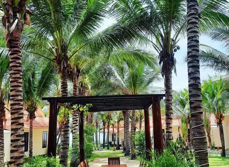 هتل Saigon Emerald Resort