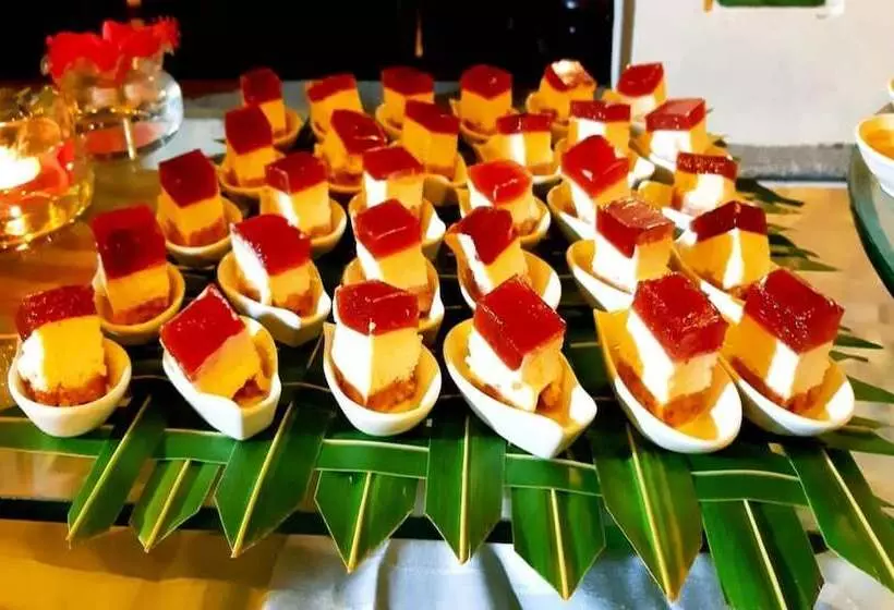 هتل Saigon Emerald Resort