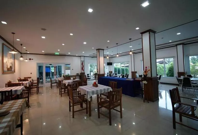 Hotel Sea Mountain Khanom