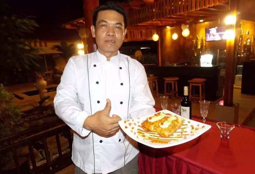 فندق Tropical Hideaways Resort